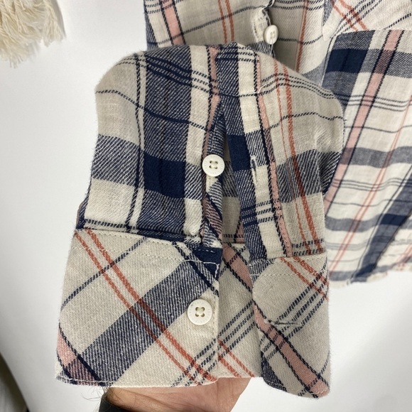 Sanctuary Gray Plaid flannel Boyfriend Shirt Collared Button Down Long Sleeve XS - Picture 3 of 5